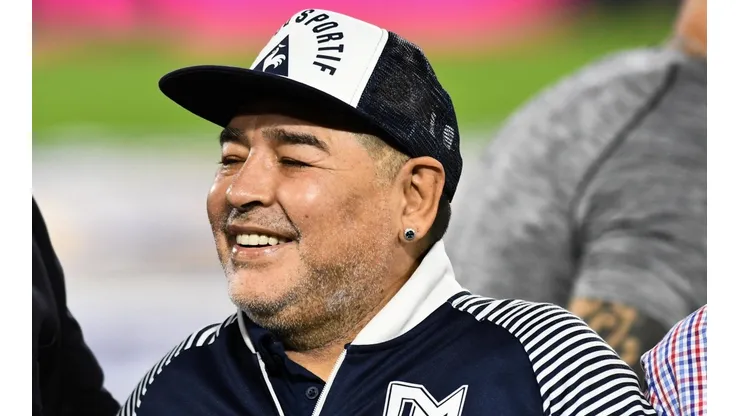 Maradona apoya a River