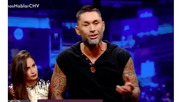 "Chino" Ríos confiesa que besó a una persona del mismo sexo