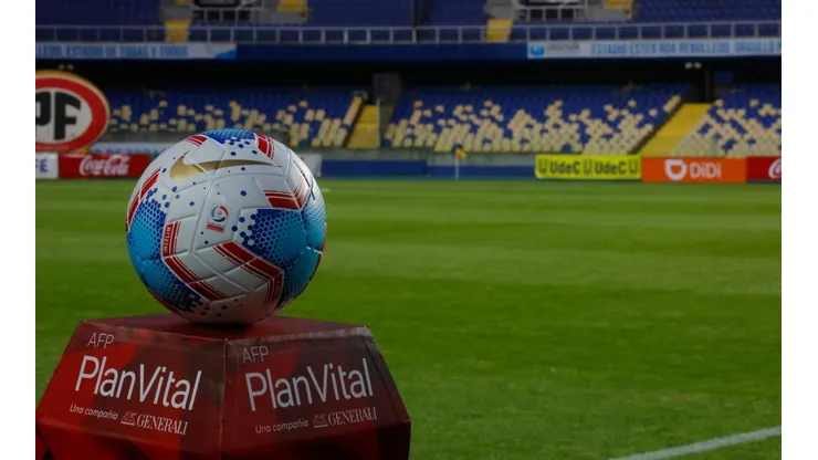 El torneo chileno se jugará sin público por un mes