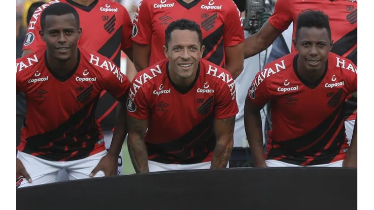 Adriano en el Monumental.