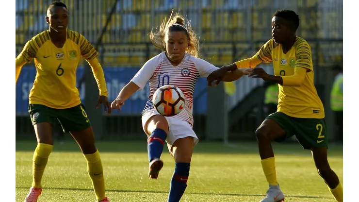 Yanara Aedo es una de las jugadoras que se verá afectada por la medida