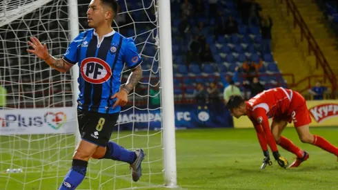 Huachipato celebra como local ante Audax.