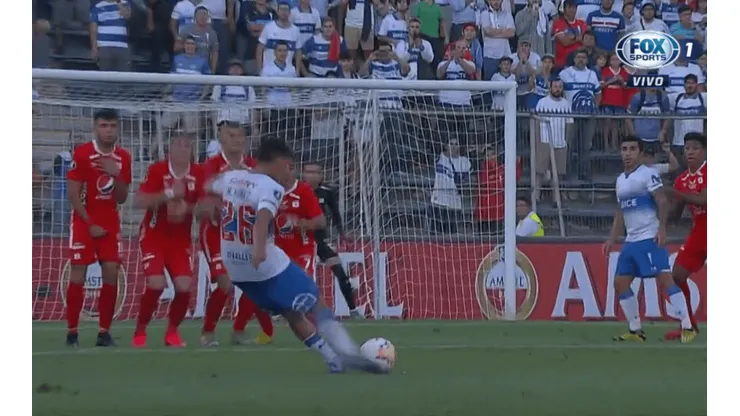 Golazo de la UC.