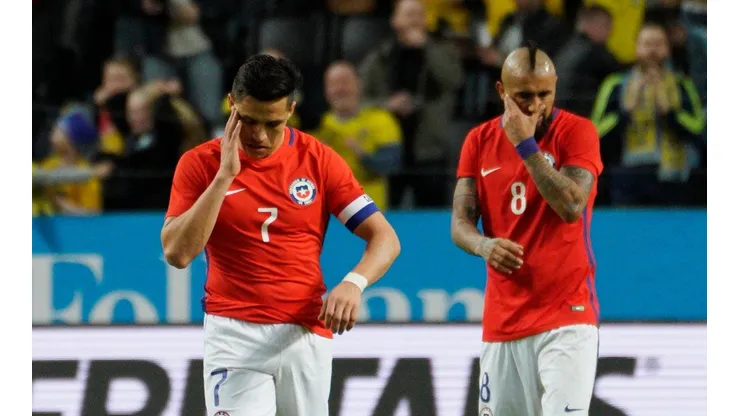 Alexis Sánchez y Arturo Vidal deberán cumplir con un periodo de aislamiento cuando lleguen a Chile