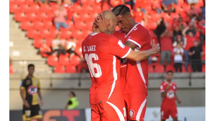 La Calera es líder del torneo
