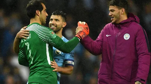 Bravo está sobre Ederson en los números