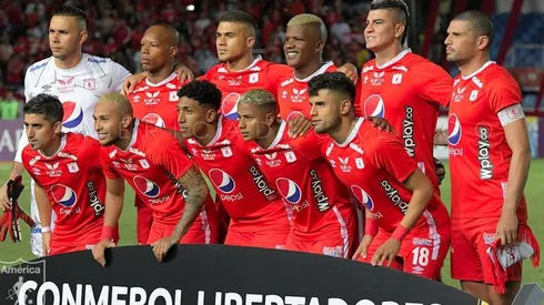 El equipo colombiano llegó a Chile para jugar ante la UC.