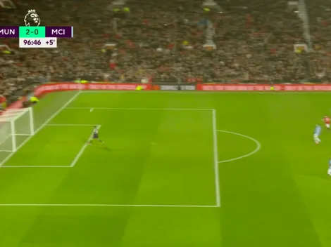 El insólito error de Ederson para regalar el 2-0 al United en el derby