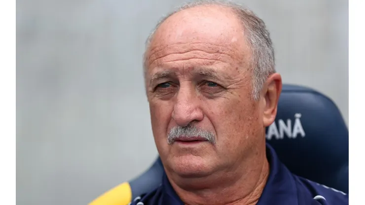 Scolari aún no responde