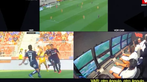 Los evertonianos pidieron penal, pero el VAR dijo otra cosa