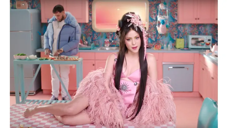 Shakira y Anuel AA lanzan clip para su colaboración