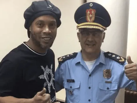 Toda una celebridad: Ronaldinho revoluciona la Fiscalía de Asunción