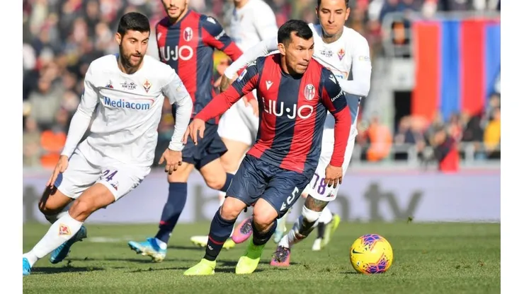 Gary Medel se perdió siete partidos del Bologna por su última lesión