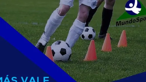 Entrenamiento físico, táctico y ténico a cargo de entrenadores ANFP es lo que ofrece la Escuela para Adultos de Mundo Sport.