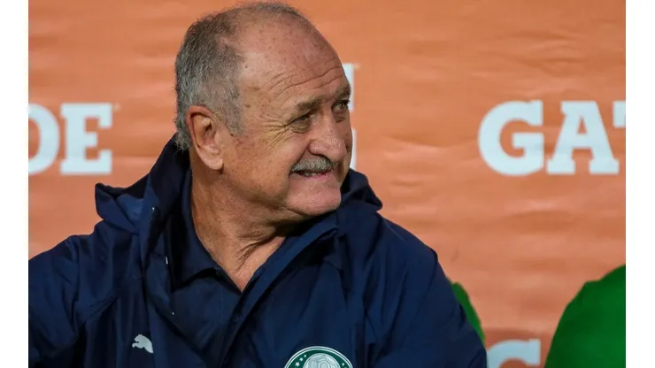 Scolari se acerca a Colo Colo