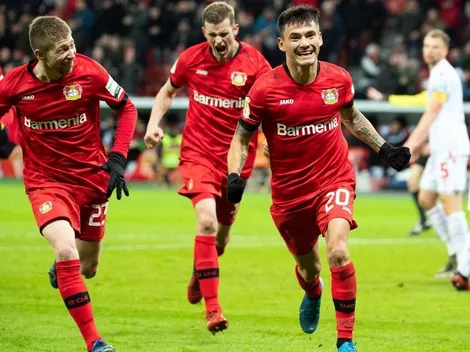 Con golazo de Aránguiz Leverkusen avanza a semis de la Copa Alemania