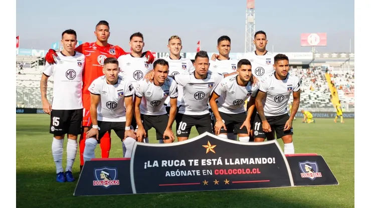 Colo Colo espera luego a su nuevo DT.