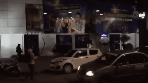 Hincha de Colo Colo recibió dos puñaladas en incidentes en Bolivia