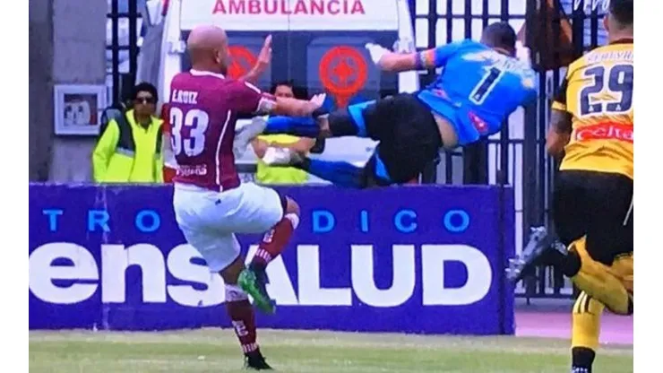 Matías Cano pide disculpas por la patada a Enzo Ruiz: "Lo único que atiné a hacer fue encoger las piernas"