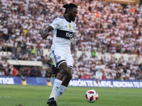 Emmanuel Adebayor prepara su estreno en la Copa Libertadores