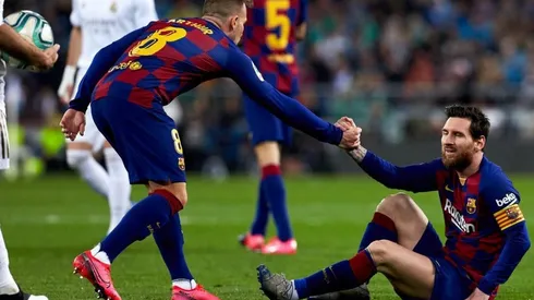 Barcelona quiere fichar a cuatro jugadores para alegrar a Messi.