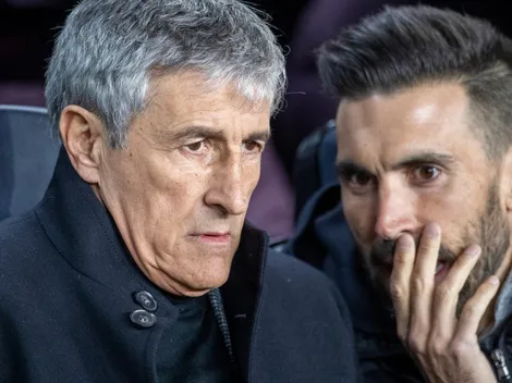 Video: Quique Setién y su ayudante garabatean de lo lindo en derrota del Barça