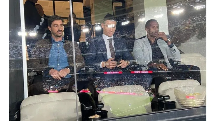 Invitado de lujo: Cristiano Ronaldo llega al Santiago Bernabéu para ver el Real Madrid - Barcelona