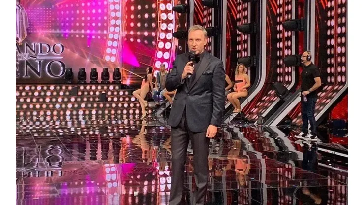 Larga presentación incomoda al público de "Bailando por un Sueño"