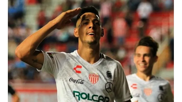 Quiroga busca a niño que lo idolatra en Necaxa.