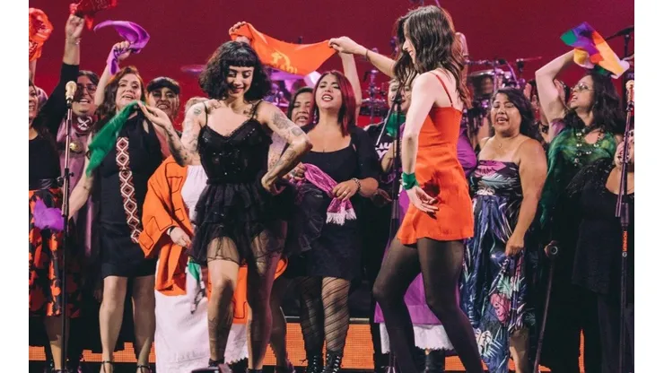 Mon Laferte recuerda "histórico" momento de Viña 2020