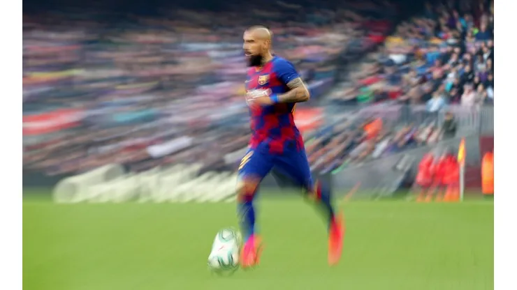 Arturo Vidal en su duelo ante el Eibar