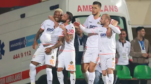 Fernandes marca su séptimo gol en la liga turca.