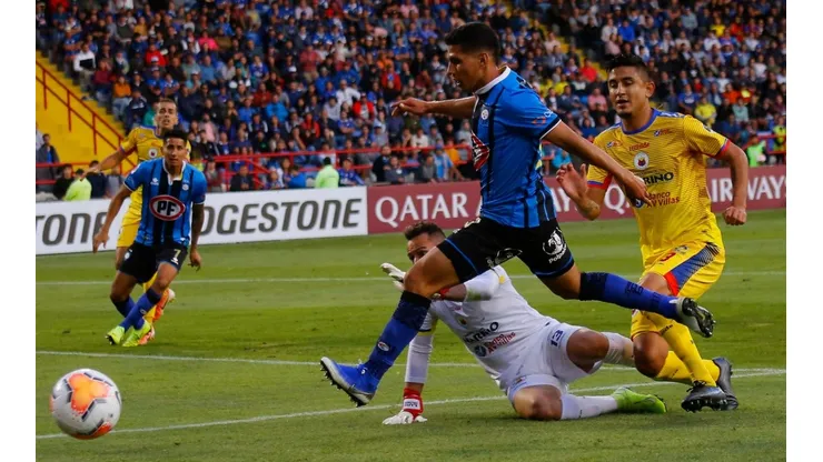 Huachipato enfrenta a Pasto en Colombia.