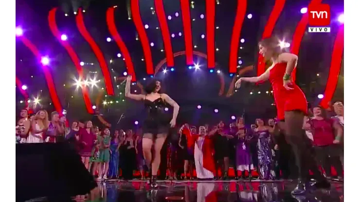 Mon Laferte invita a grupo de mujeres artistas a Viña 2020