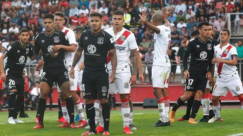 Colo Colo frente a Curicó.