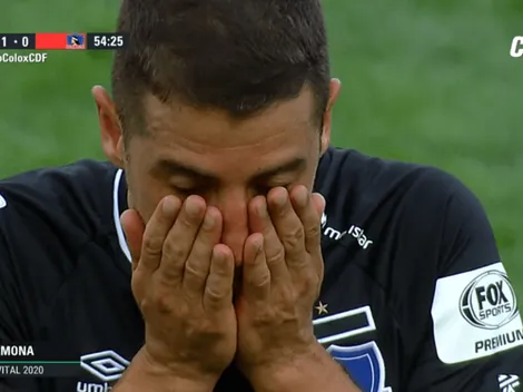 Colo Colo al horno: Carmona expulsado tras el gol de Curicó