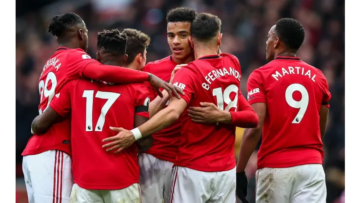El United festeja ante el Watford