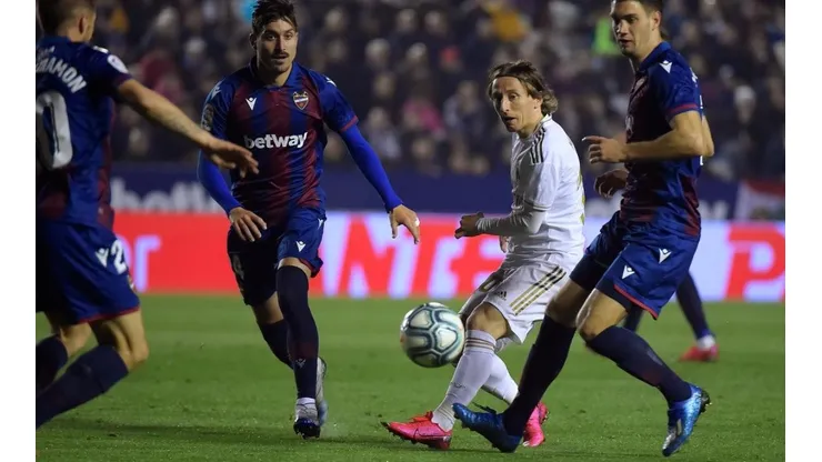 Real Madrid perdió ante Levante.