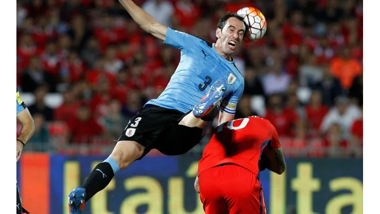 El defensor uruguayo ya palpita el debut ante Chile.