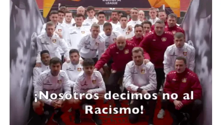 Charles contra el racismo: Aránguiz participa en campaña del Bayer Leverkusen tras insultos a Moussa Marega