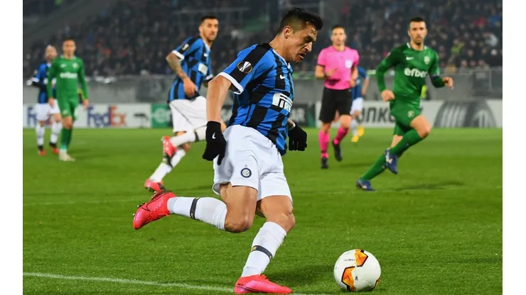 Alexis volvió a jugar un partido completo por clubes