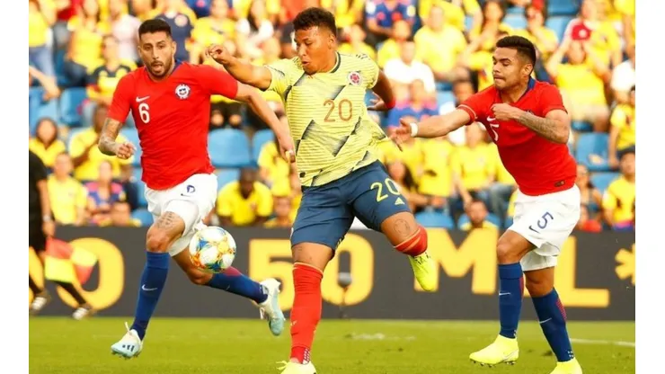 Chile enfrenta a Colombia en Alicante