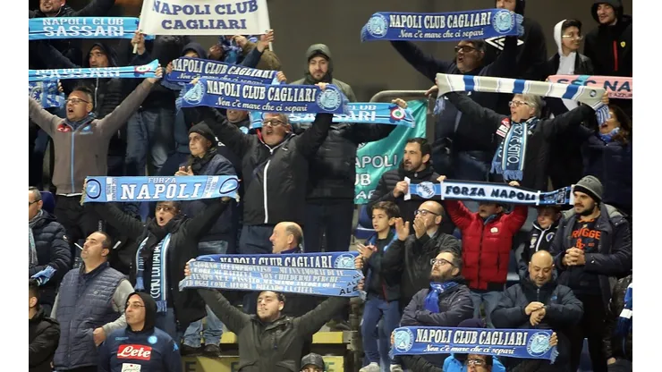 Hinchas del Napoli.