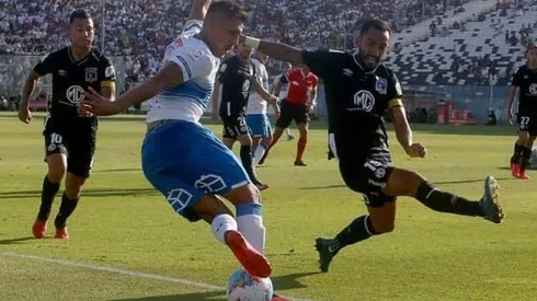 Pinares exhibiendo lujos en el Monumental.