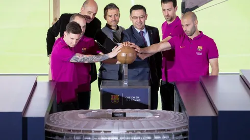 Bartomeu es acusado y se defiende.