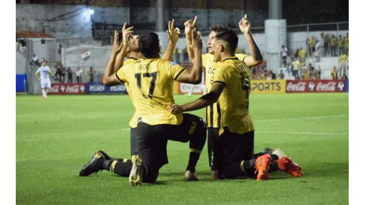 Guaraní sigue invicto en Paraguay.