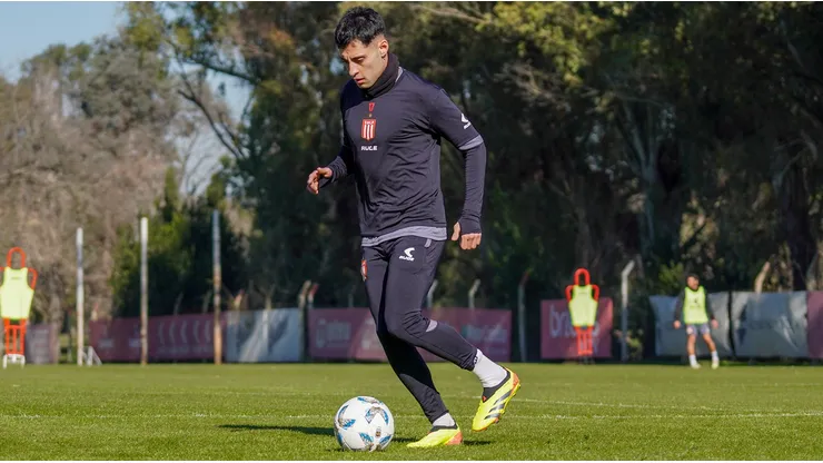 Javier Altamirano no ve acción en Estudiantes hace cinco meses.