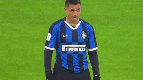 Alexis jugó los últimos 20 minutos de partido.