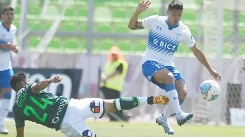 Gastón Lezcano llegó desde México y se ganó la titularidad en Universidad Católica