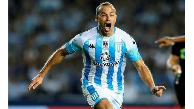 Marcelo Díaz no pescó orden de Sebastián Beccacece antes de anotar el gol del triunfo de Racing